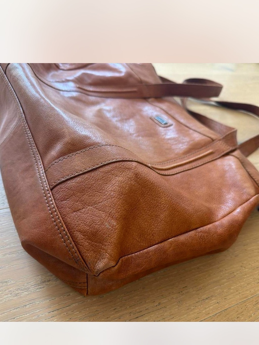 Spikes and Sparrow large leather tote - Picture 2 of 6